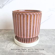 Load image into Gallery viewer, Romain Flowerpot