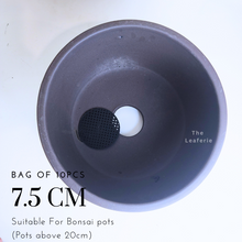 Load image into Gallery viewer, The Leaferie Plastic Mesh net for pots to prevent soil loss. 4 sizes.