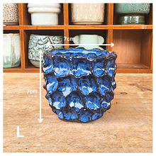 Load image into Gallery viewer, Petit Flowerpots (Series 9)