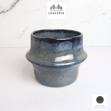 Load image into Gallery viewer, Flynn Flowerpot