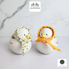 Load image into Gallery viewer, The Leaferie Pixie duck duckling pot. ceramic material
