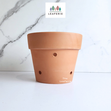 Load image into Gallery viewer, The Leaferie Terracotta Tray tall size. available in 4 sizes . front view of A