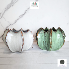 Load image into Gallery viewer, The Leaferie Colbert ceramic flowerpot . 2 colours