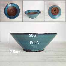 Load image into Gallery viewer, The Leaferie Tally Bonsai pot series 1 . 4 designs .front view o f Pot A