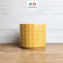 Load image into Gallery viewer, The Leaferie Timothia Yellow flowerpot. Ceramic material