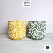 Load image into Gallery viewer, The Leaferie Mira floral ceramic pot