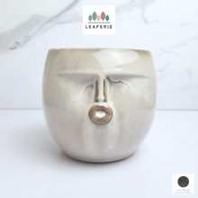 Load image into Gallery viewer, The Leaferie Palmer face flowerpot. ceramic material