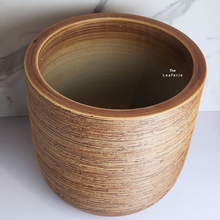 Load image into Gallery viewer, The Leaferie Ayla Large big ceramic pot.