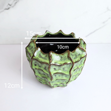 Load image into Gallery viewer, The Leaferie Tova pot. green ceramic pot with groves. front view and size