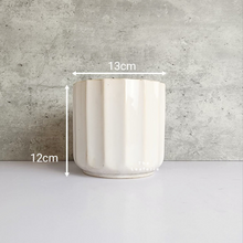 Load image into Gallery viewer, The Leaferie Kanji white ceramic pot