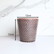Load image into Gallery viewer, The Leaferie Tevynn pot. ceramic material