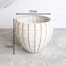 Load image into Gallery viewer, The Leaferie Bramla white ceramic pot.
