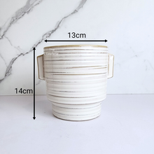 Load image into Gallery viewer, The Leaferie Iwan white ceramic pot