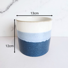 Load image into Gallery viewer, The Leaferie Akari ceramic pot.
