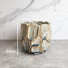 Load image into Gallery viewer, The Leaferie Asnee Plant pot ceramic