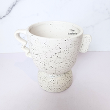 Load image into Gallery viewer, The Leaferie Manni White ceramic pot with handle