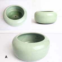 Load image into Gallery viewer, The Leaferie Ingram ceramic small pot. 3 colours.
