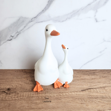 Load image into Gallery viewer, The Leaferie Pippa duck resin material garden decoration