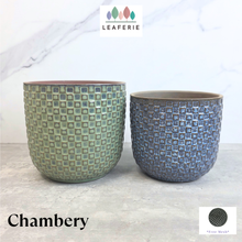 Load image into Gallery viewer, Chambery Flowerpot