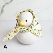 Load image into Gallery viewer, The Leaferie Pixie duck duckling pot. ceramic material