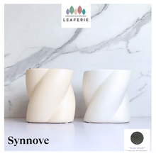 Load image into Gallery viewer, Synnove Flowerpot