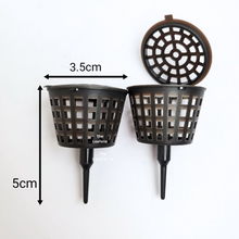 Load image into Gallery viewer, The Leaferie fertiliser pod / basket / box with lid. plastic material