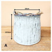 Load image into Gallery viewer, Lyon Hanging Flowerpot (Series 11)