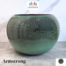 Load image into Gallery viewer, Armstrong Big Flowerpot (2 Colors)