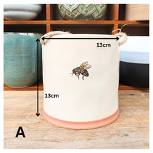 Load image into Gallery viewer, Lyon Hanging Flowerpot (Series 5)