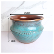 Load image into Gallery viewer, Bailey Flowerpot