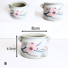 Load image into Gallery viewer, The Leaferie Petit Allegra Serie 6. 4 designs ceramic pot