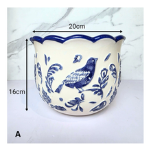 Load image into Gallery viewer, Camari Flowerpot