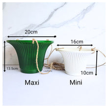 Load image into Gallery viewer, Lyon Hanging Flowerpot (Series 18) 2 sizes