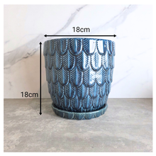 Load image into Gallery viewer, Quince Blue textured planter with 'Quince' text and 'LEAFERIE' branding on a light background