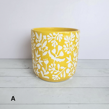 Load image into Gallery viewer, The Leaferie Mira floral ceramic pot