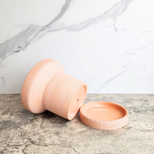 Load image into Gallery viewer, The Leaferie Yara terracotta pot with tray