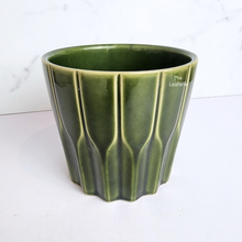 Load image into Gallery viewer, The Leaferie edda green ceramic pot.
