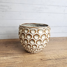 Load image into Gallery viewer, The Leaferie Sen Flowerpot . 2 sizes beige ceramic pot.