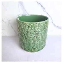 Load image into Gallery viewer, The Leaferie Cireva cermaic green floral pot