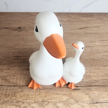 Load image into Gallery viewer, The Leaferie Pippa duck resin material garden decoration