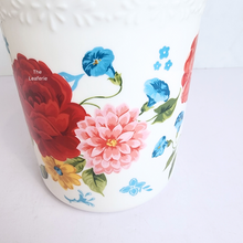 Load image into Gallery viewer, The Leaferie Moriko case. ceramic material