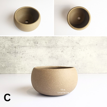 Load image into Gallery viewer, The Leaferie Zisha pot Bonsai Series 35. 3 colours. Design C