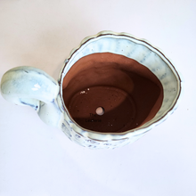 Load image into Gallery viewer, The Leaferie Garcon duck pot. ceramic material