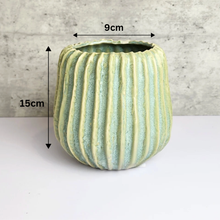 Load image into Gallery viewer, Gotilda Flowerpot