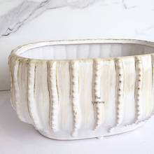 Load image into Gallery viewer, The Leaferie Jethro Long shallow pot. ceramic material and white colour