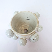Load image into Gallery viewer, The Leaferie Kangas white ceramic pot with stud.