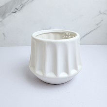 Load image into Gallery viewer, The Leaferie Eirini white ceramic pot.