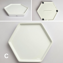 Load image into Gallery viewer, The Leaferie hexagon ceramic trays . 4 colours, black, grey, gold and black. and 3 sizes. front view of colour C white