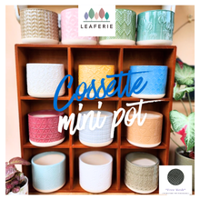 Load image into Gallery viewer, Cossette Mini Flowerpot (13 designs)