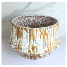 Load image into Gallery viewer, Alba big Ceramic planter with textured design on a marble background, featuring the brand 'LEAFERIE'.